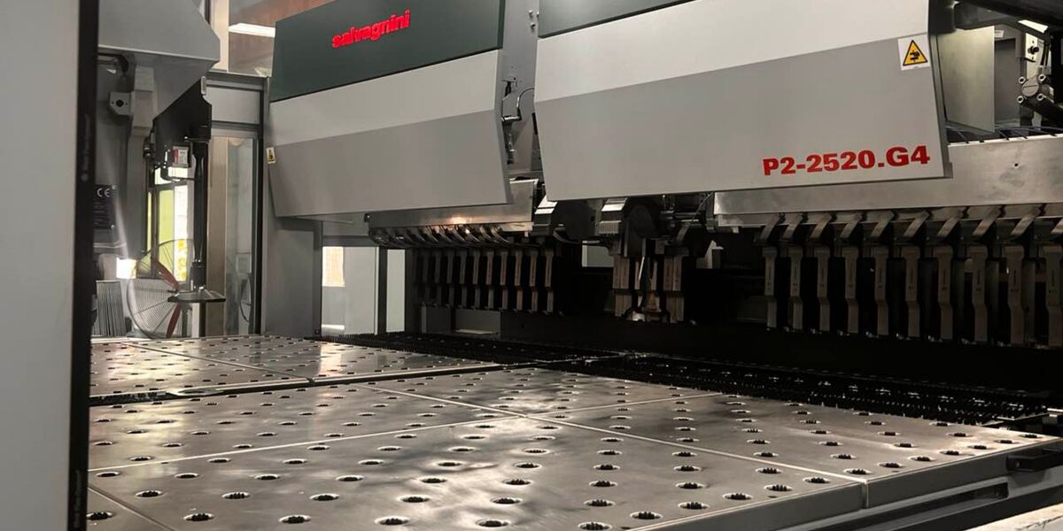 Guangzhou Cleanroom Construction Co., Ltd. производственная линия производителя